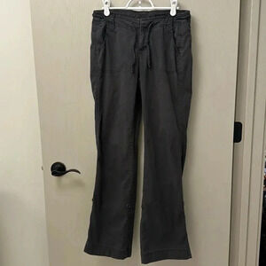 The North Face Roll Up Almatta Cargo Pants Size 4 Hiking Convertible to Capris